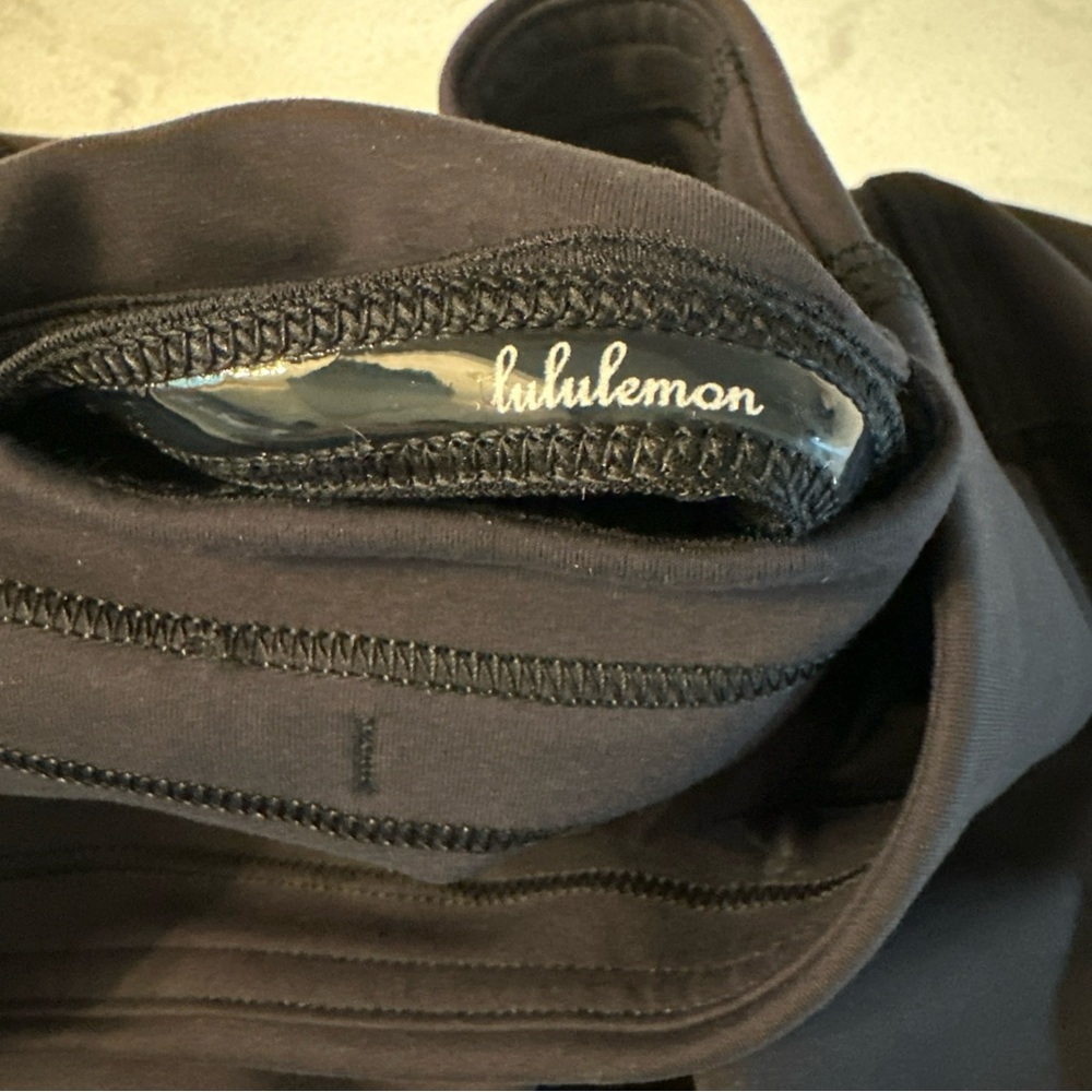 Lululemon Invigorate High-Rise Tight 28" Black size 2 - Picture 8 of 14